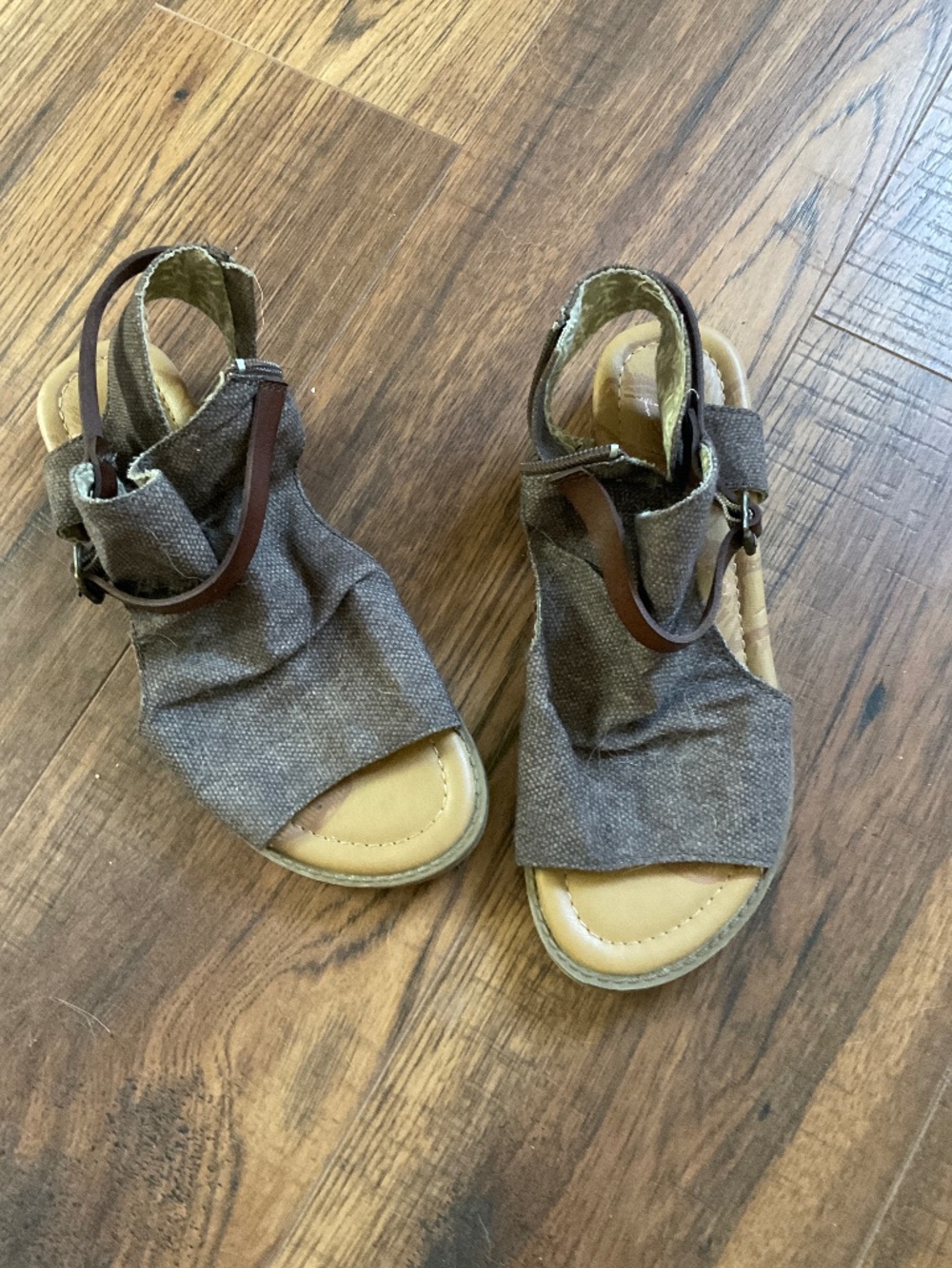 Blowfish sandals 6